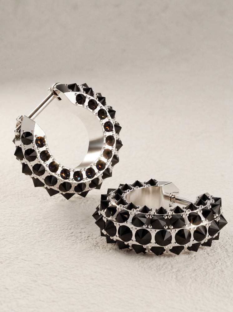 Brinco Coroa Ouro Branco 18K