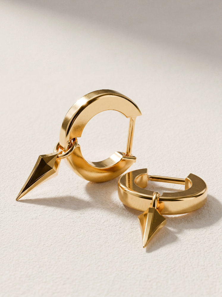 Brinco Agulha Ouro 18K