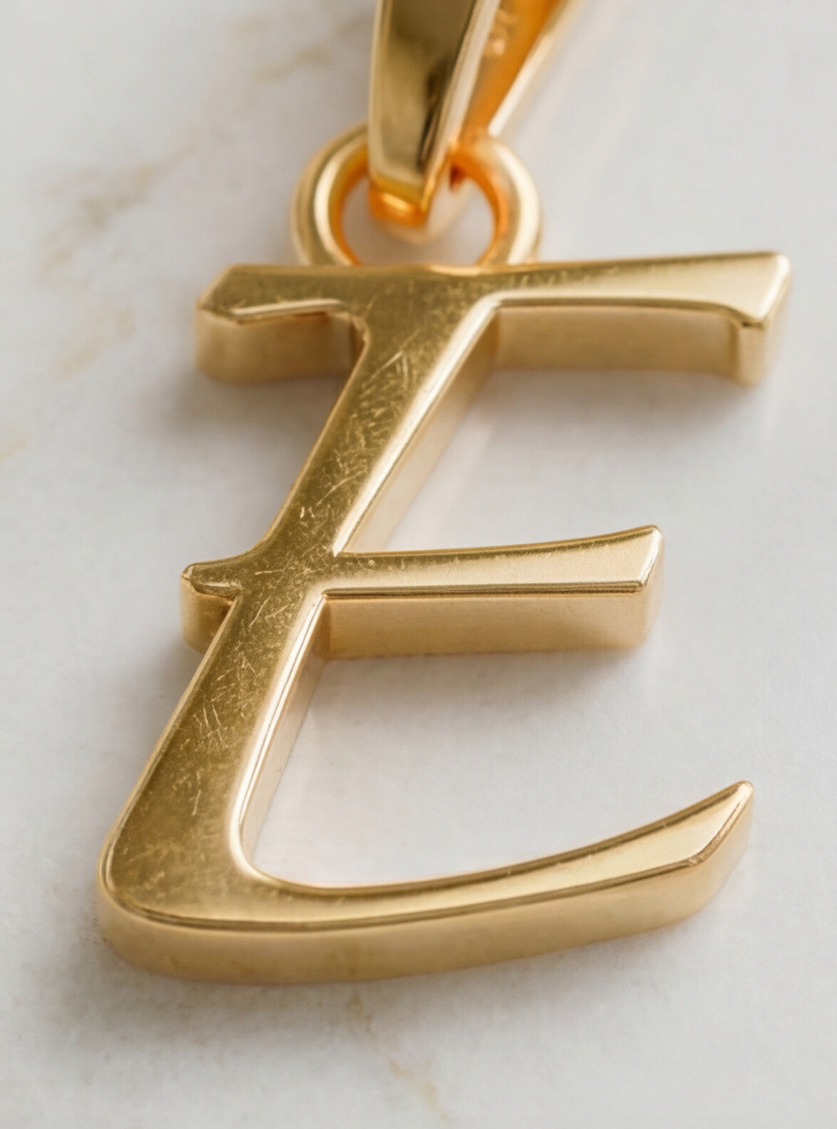 Pingente Letras